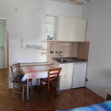 Apartments Lucija Stari Grad  Ngoại thất bức ảnh